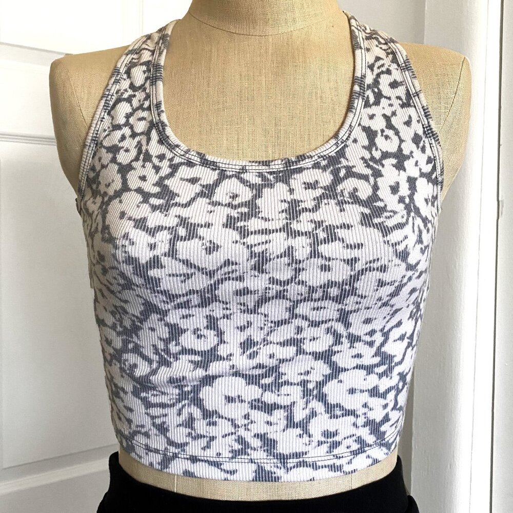 Abstract Flower Cropped Tank Top
